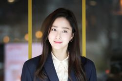 HOT: 'Bạn gái cũ Lee Jun Ki' Jeon Hye Bin bất ngờ kết hôn vào cuối tuần này