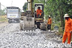 Đường xuống cấp gây mất an toàn giao thông