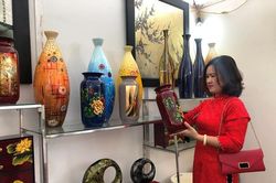 Giải pháp giảm ô nhiễm làng nghề sơn mài truyền thống