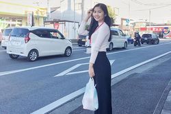 'Hot girl chân khoèo' đình đám khoe ảnh xinh như mộng tại Nhật Bản