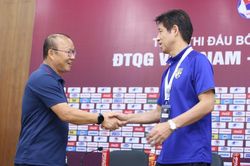 Ông Park đánh bại HLV Nishino, Việt Nam loại Thái Lan khỏi SEA Games 30?
