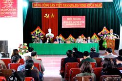 Đại biểu Quốc hội đề nghị huyện Anh Sơn có biện pháp xử lý dứt điểm tình trạng ô nhiễm rác thải