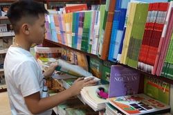 Được cấp 16 triệu USD để viết sách, vì sao Bộ Giáo dục và Đào tạo 'buông súng'?
