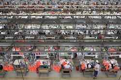 Cái chết của thời trang nhanh ảnh hưởng Uniqlo, Zara ở châu Á ra sao?