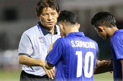 HLV Park Hang Seo quyền uy khiến người Thái lo sợ