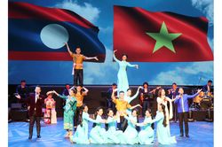 Khai mạc Tuần Văn hóa Việt Nam tại Lào