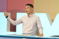 Diễn viên Huy Khánh: 'Tôi không xã giao với bạn bè vì sợ mất gia đình'