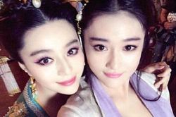 Hàng loạt sao đàn chị vướng bê bối cướp người yêu của bạn
