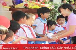 Học sinh nghèo ở 'làng Hàn Quốc' tiếp bước nhờ Quỹ Học bổng Ami