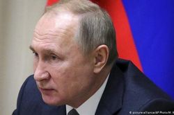 Chiến thuật khôn ngoan của TT Putin đưa Nga cưỡi trên thắng lợi giữa sự 'tan nát' của NATO và Mỹ