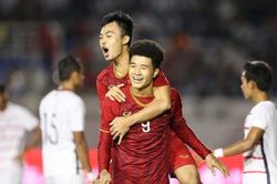 U22 Việt Nam vào chung kết SEA Game 30: Sao Việt vỡ òa, rủ nhau 'đi bão' ăn mừng