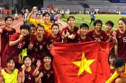 Thắng quả cảm Thái Lan, tuyển nữ Việt Nam lần thứ 6 vô địch SEA Games