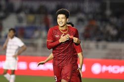 Đức Chinh phân tài cao thấp với Osvaldo Haay