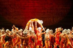 Nhà soạn nhạc Stravinsky - Phá vỡ những quy chuẩn để phát triển