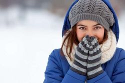 Cách giữ ấm cơ thể trong mùa đông
