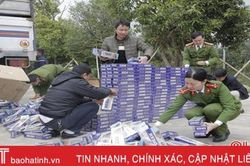 Thu giữ 10 ngàn bao thuốc lá lậu trên đường từ Quảng Trị ra Hà Nội