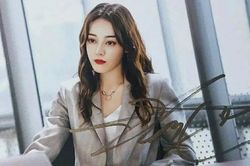Khoảnh khắc Địch Lệ Nhiệt Ba đẹp như nữ thần trong 'Định chế tình yêu cao cấp' lại làm fan rung rinh