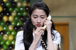 'Bình hoa di động' Quan Hiểu Đồng khiến khán giả rơi nước mắt vì cảnh khóc