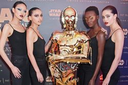 Son, phấn mắt trang điểm phiên bản 'Star Wars' sẽ ra mắt tháng 12 này
