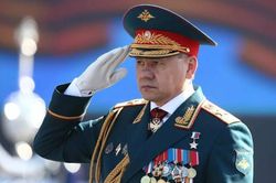 Bộ trưởng Quốc phòng Shoigu vào danh sách 'Anh hùng Tổ quốc' mọi thời đại