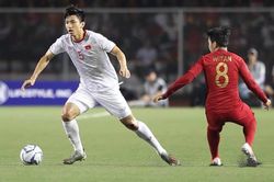 CĐV Indonesia 'tấn công' trang cá nhân của Đoàn Văn Hậu