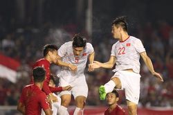 NSND Trung Anh: Thẻ đỏ cho HLV Park Hang Seo là 'điểm nhấn của trận đấu'