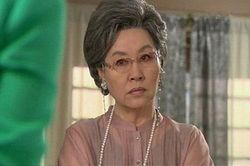 Sau 3 năm đuổi con dâu với cháu nội ra đường, mẹ chồng mang 2 tỷ tới 'bù đắp' với đề nghị vô lý, ngờ đâu phản ứng của nàng dâu lại khiến bà tái mặt