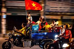 CHÙM ẢNH: Những màn ăn mừng ấn tượng sau tấm HCV SEA Games lịch sử của U22 Việt Nam