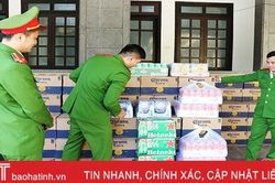 Liên tiếp bắt xe chở hàng lậu trị giá hơn 100 triệu từ Quảng Trị qua Hà Tĩnh