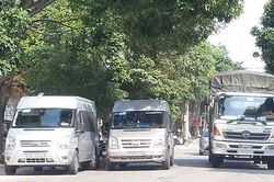 Bắc Ninh: Xe dù bến cóc lộng hành, qua mặt lực lượng chức năng