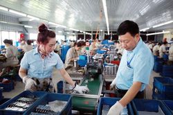 Công ty cổ phần Khóa Việt - Tiệp: Không ngừng đổi mới để thành công