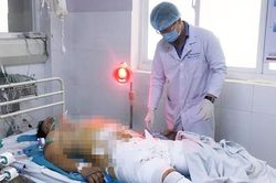 Cứu sống bệnh nhân bị tai nạn giao thông nguy kịch tính mạng nhờ báo động đỏ