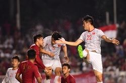 Vinh danh cầu thủ bóng đá có là 'bất công' với các VĐV khác không?