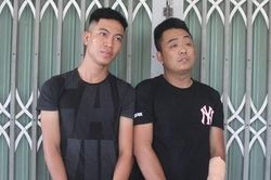 Giấu ma túy trong áo sơ mi di chuyển bằng xe khách, hai 9x bị 'tóm'