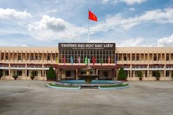 Sinh viên Đại học Bạc Liêu không được mặc váy ngắn
