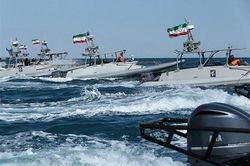 Vệ binh Cách mạng Hồi giáo Iran bao vây tàu sân bay Mỹ