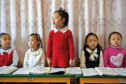 Hé lộ chuyện học thêm chui của con nhà giàu ở Triều Tiên