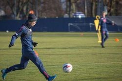 Công Phượng miệt mài tập luyện chờ ngày được ra sân ở Sint Truidense