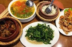 Dư vị cơm niêu Việt