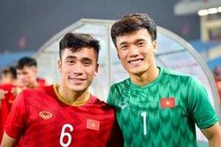 Tiến Dũng - Tiến Dụng: Cặp anh em 'vàng' của bóng đá Việt Nam!