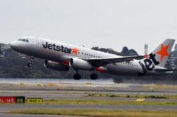 Australia: Nhân viên Jetstar đình công đòi tăng lương, hàng trăm chuyến bay bị hủy