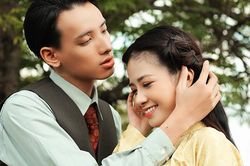 Dương Hoàng Yến bị ngăn cấm yêu đương, phải quyên sinh trong MV mới