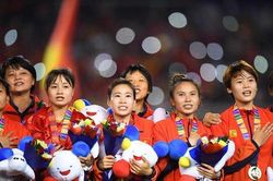 Vô địch SEA Games, ĐT nữ Việt Nam thăng hạng trên FIFA, lọt top 6 châu Á