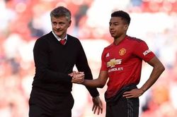 Pogba tái xuất cùng MU, Lingard lộ lí do sa sút