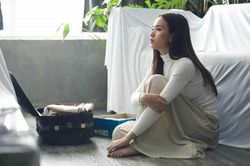 Ly dị chồng mới cưới vì tình yêu ích kỷ, sở hữu