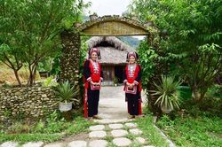 Hà Giang: Thanh niên Dao Đỏ làm du lịch cộng đồng