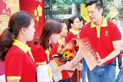 Ðưa Tết an lành, trọn vẹn tới mọi nhà