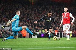 De Bruyne tỏa sáng, Man City nhấn chìm Arsenal
