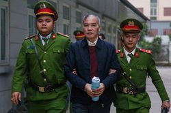 Bị cáo Lê Nam Trà: 'Ông Son nói với tôi là cậu ký đi'