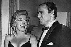 Ra mắt cuốn sách về huyền thoại Marlon Brando: Vĩ đại trên màn bạc, 'hoang dại' trong tình yêu